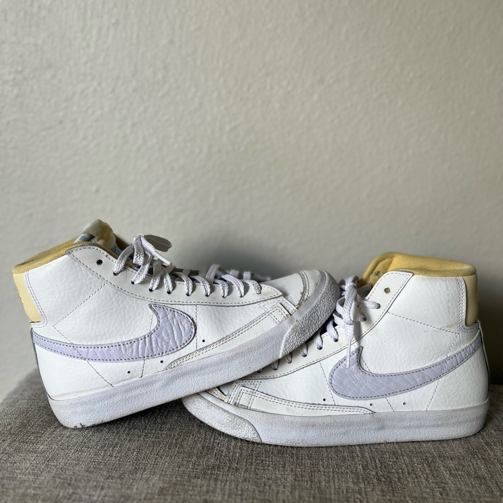 Nike White and Cream High-Tops